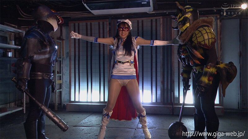 ヒロインハンティング 魔法美少女戦士フォンテーヌ ~『魔女殺しの日』のターゲット~ 楠木花菜 10枚目